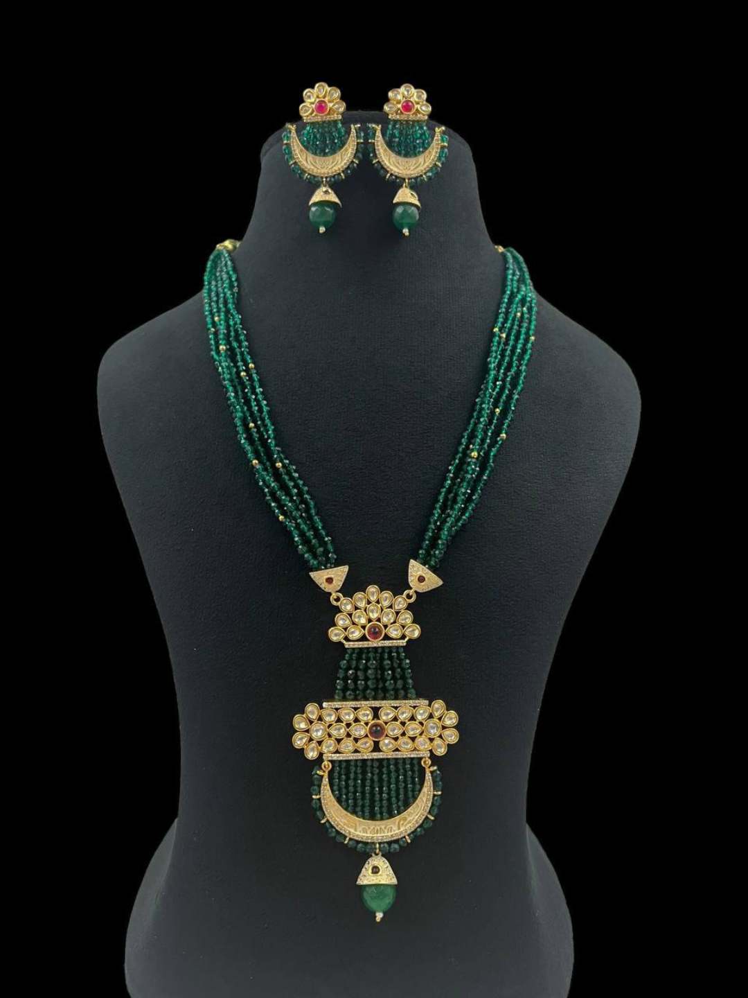 Ishhaara Green Kundan Onyx Beads Meenakari Mala