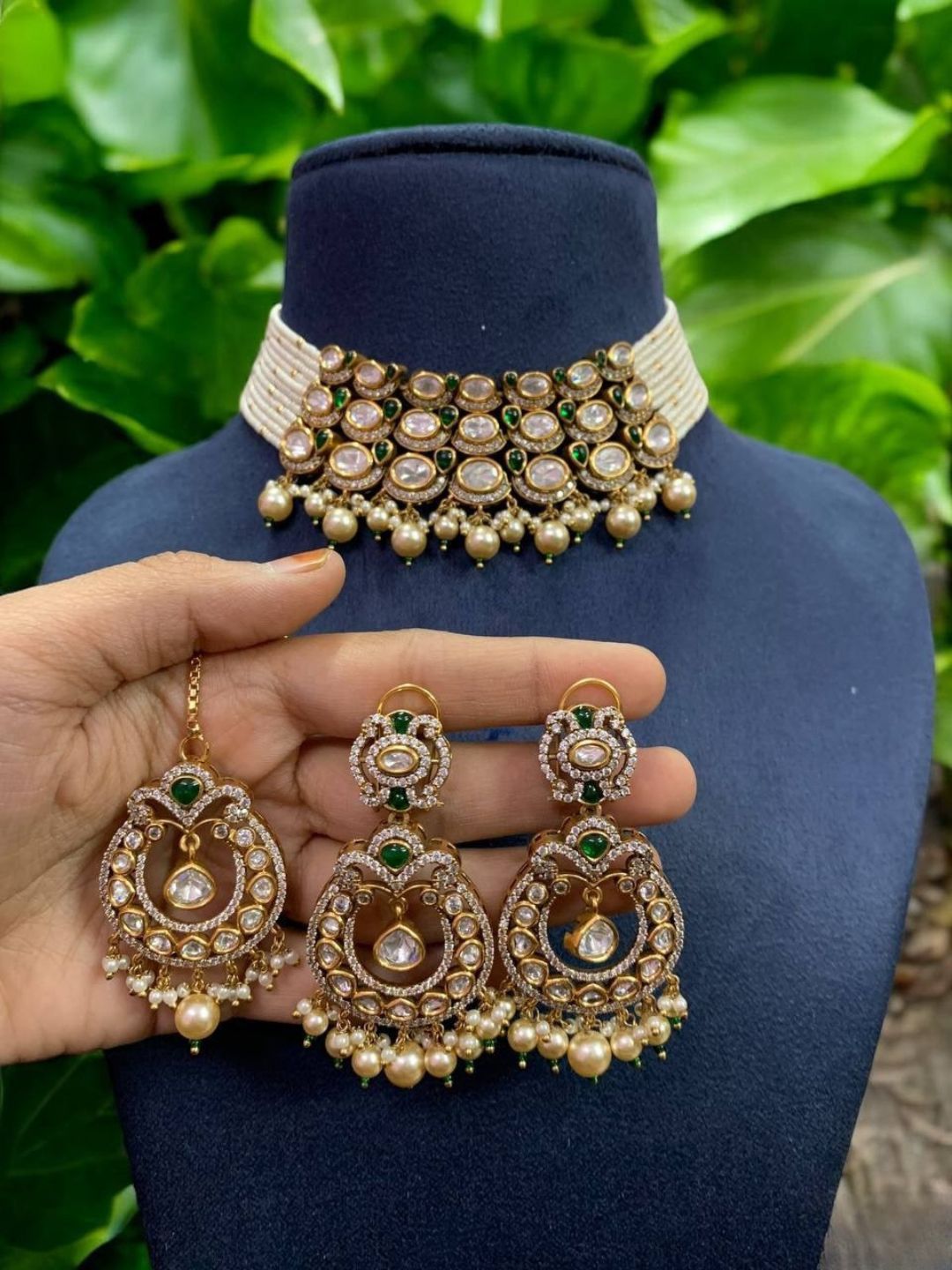 Ishhaara Green Kundan Polki And Pearl Choker Set