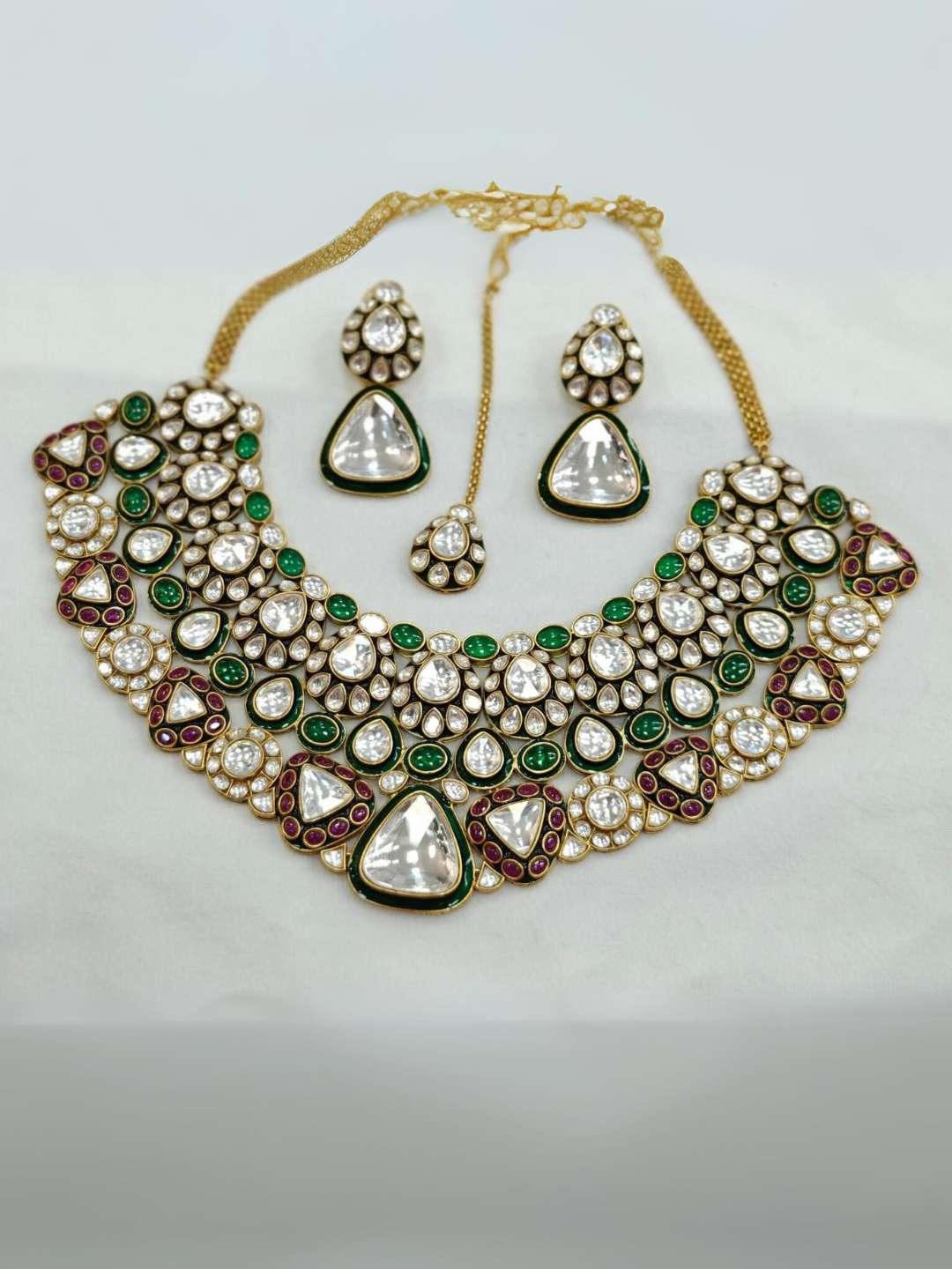 Ishhaara Green Kundan Polki Studded Choker Set