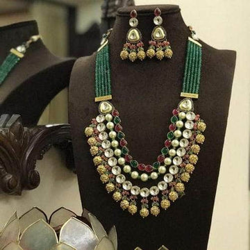 Ishhaara Green Long Polki Pearl Onex Layered Necklace Set