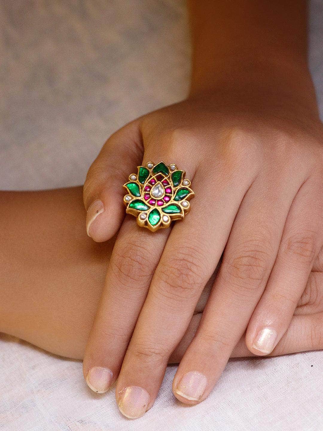 Ishhaara Green Lotus Ring