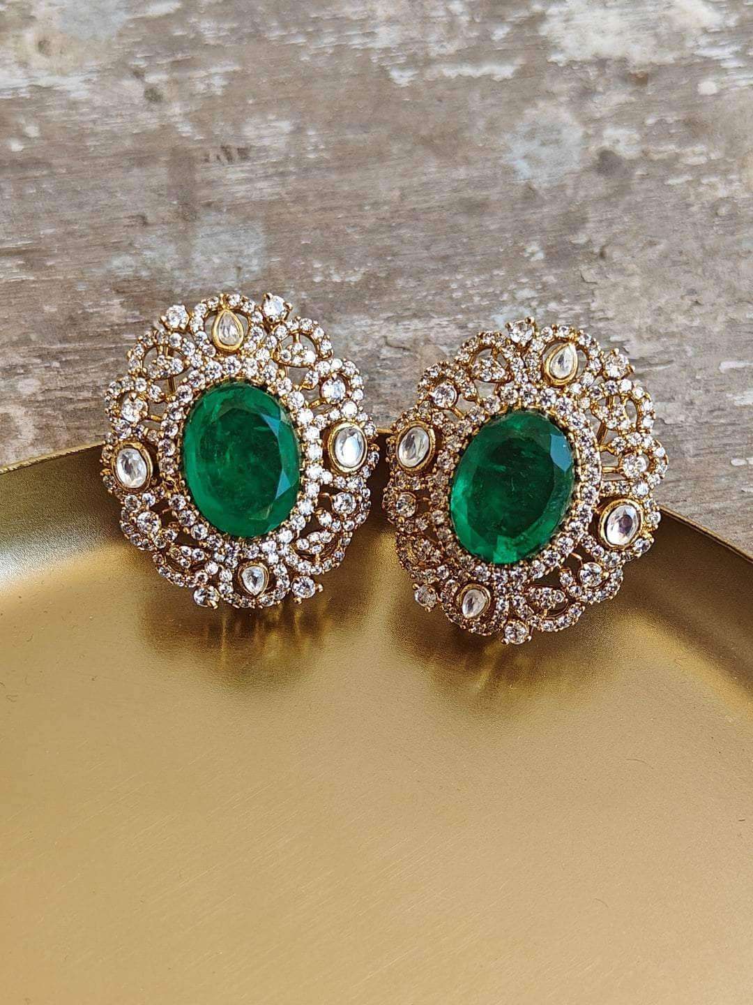 Ishhaara Majestic Emerald Stud