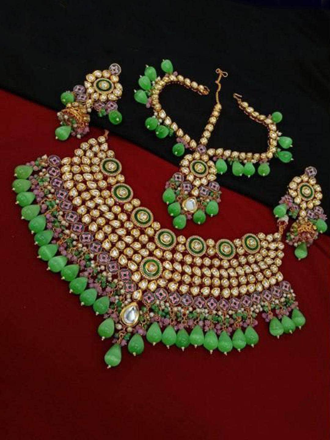 Ishhaara Meena Kundan Bridal Set With Mathapatti