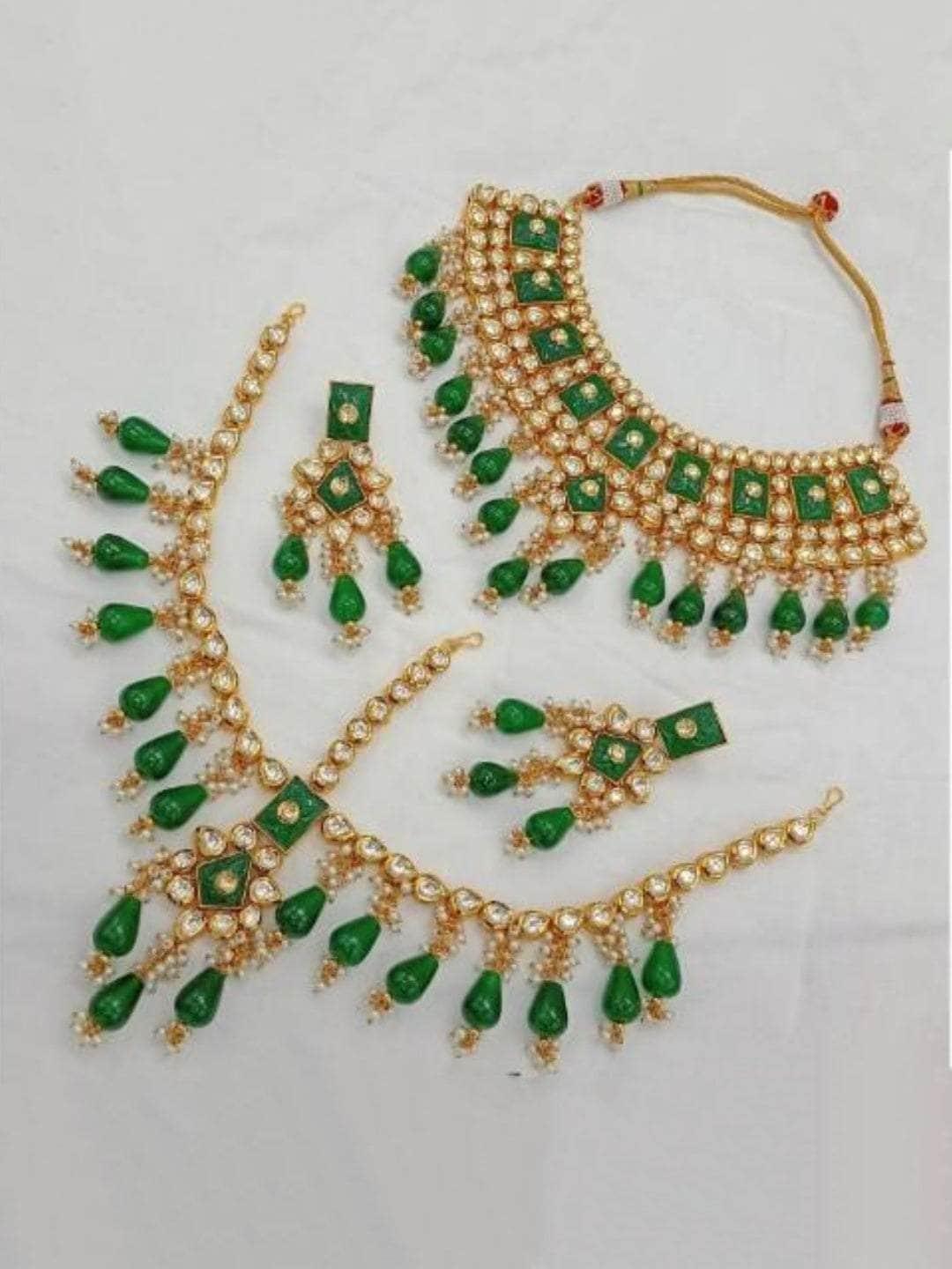 Ishhaara Meena Kundan Set With Mathapatti