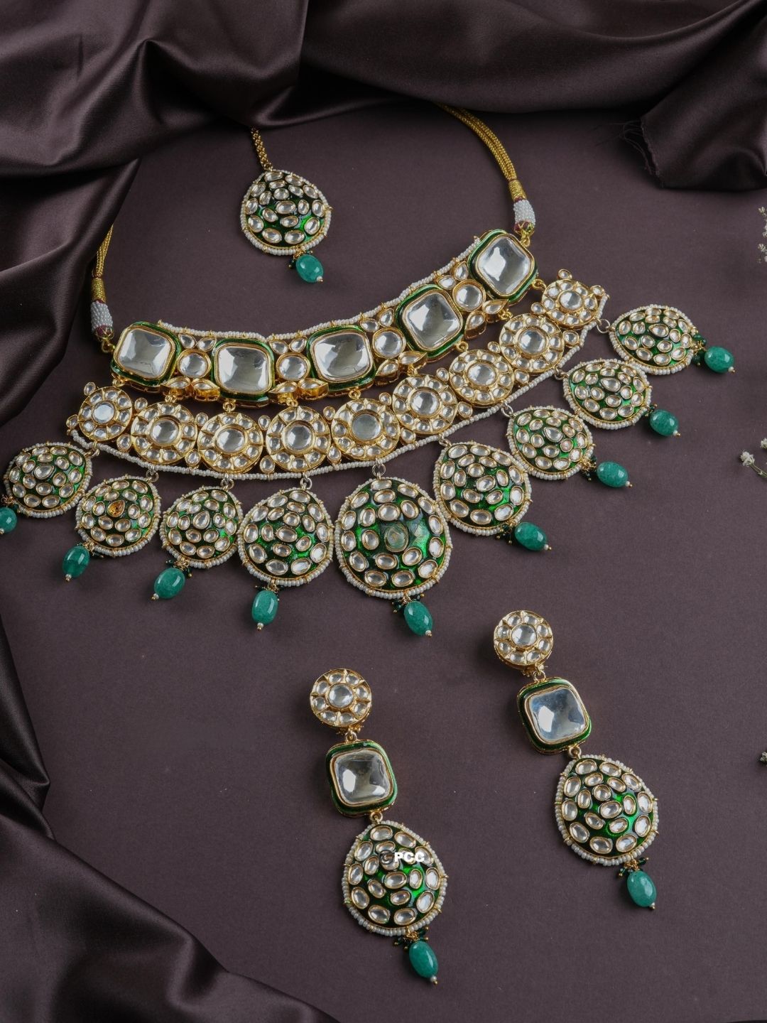 Ishhaara Green Mossanite Polki Kundan Studded Bridal Choker