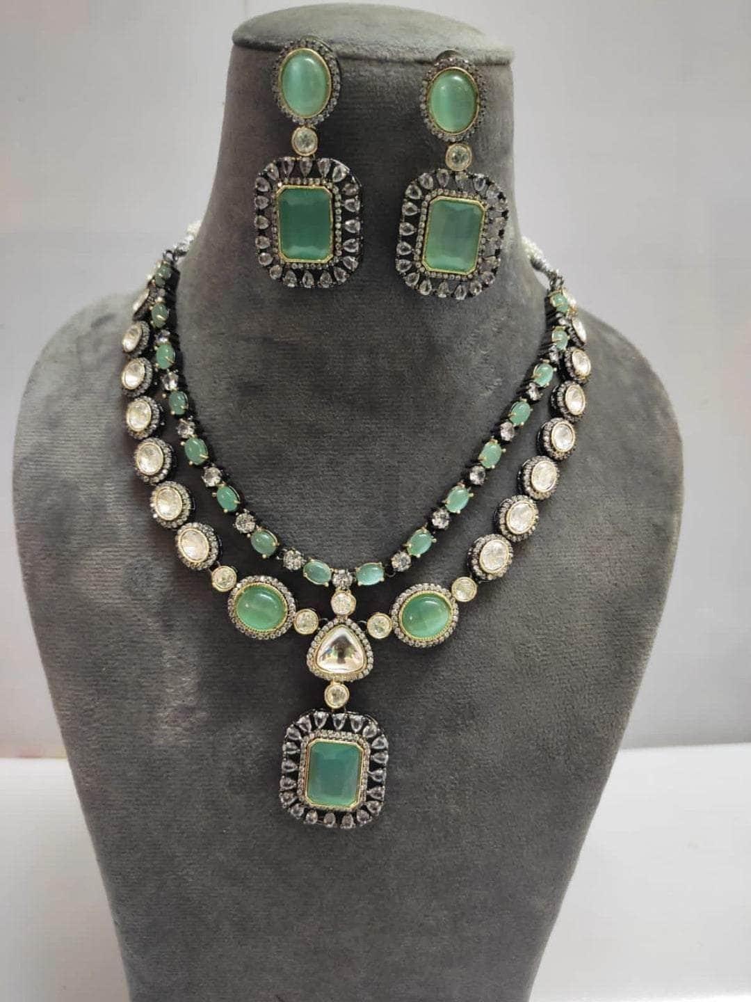 Ishhaara Green Mrunal Thakur In Double Layered Kundan Polki Necklace
