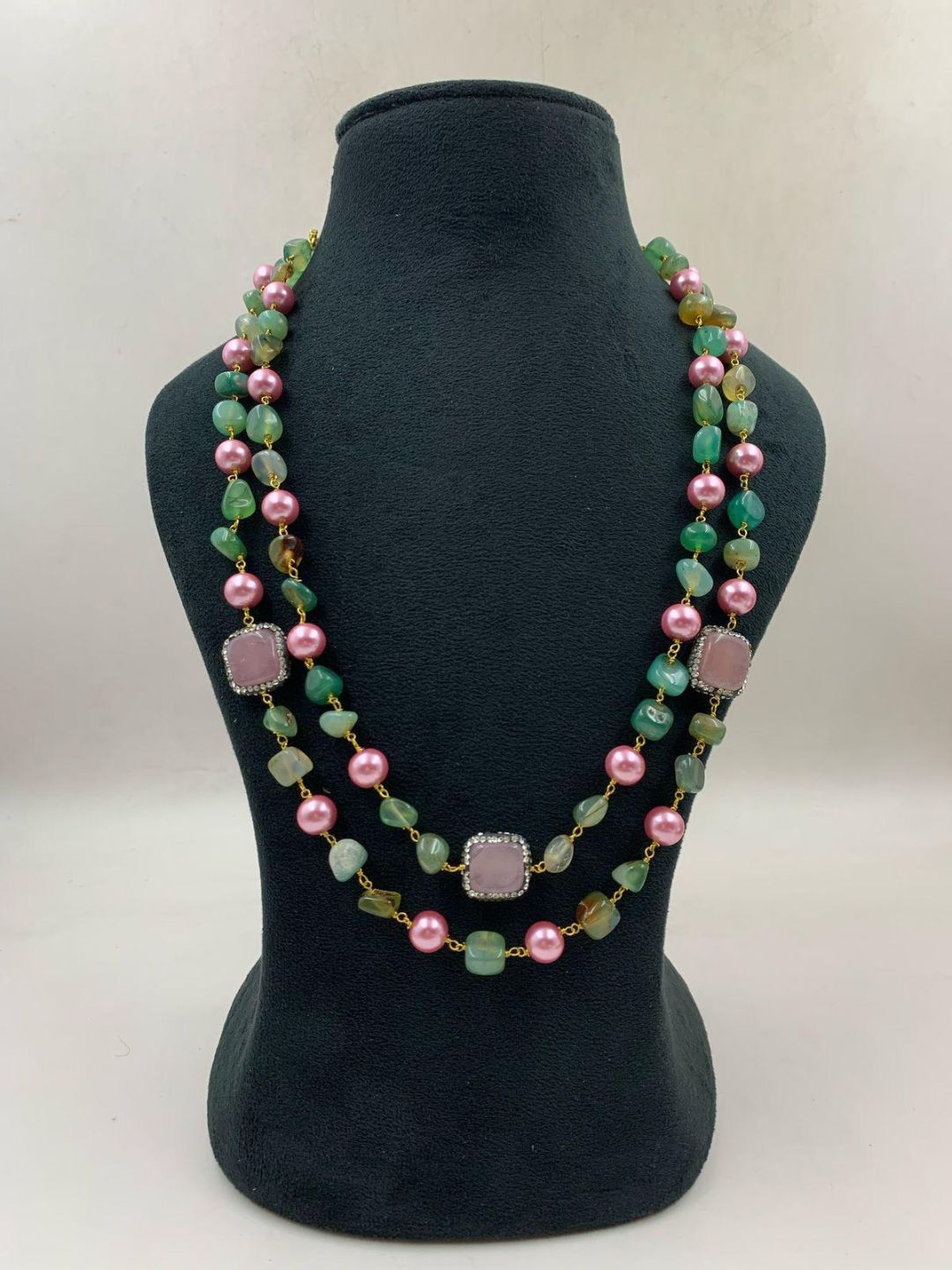 Ishhaara Green Multicolor Natural Stone With Glass Beads Necklace