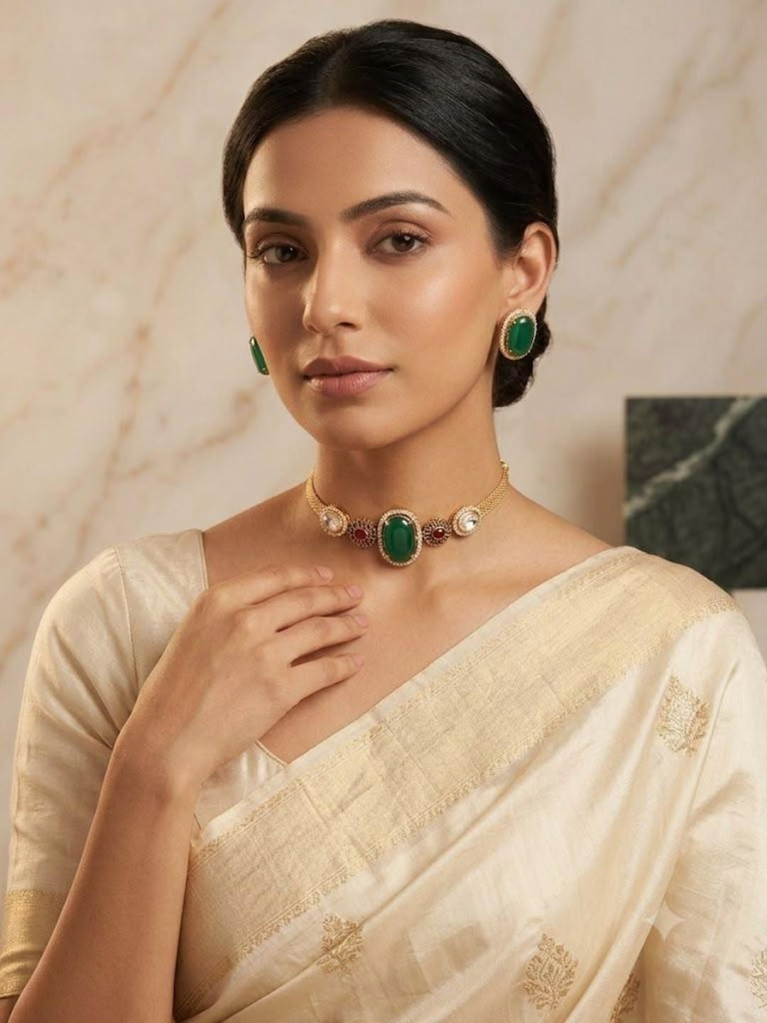 Ishhaara Emerald Kundan Choker Necklace Set — handcrafted Indian jewellery