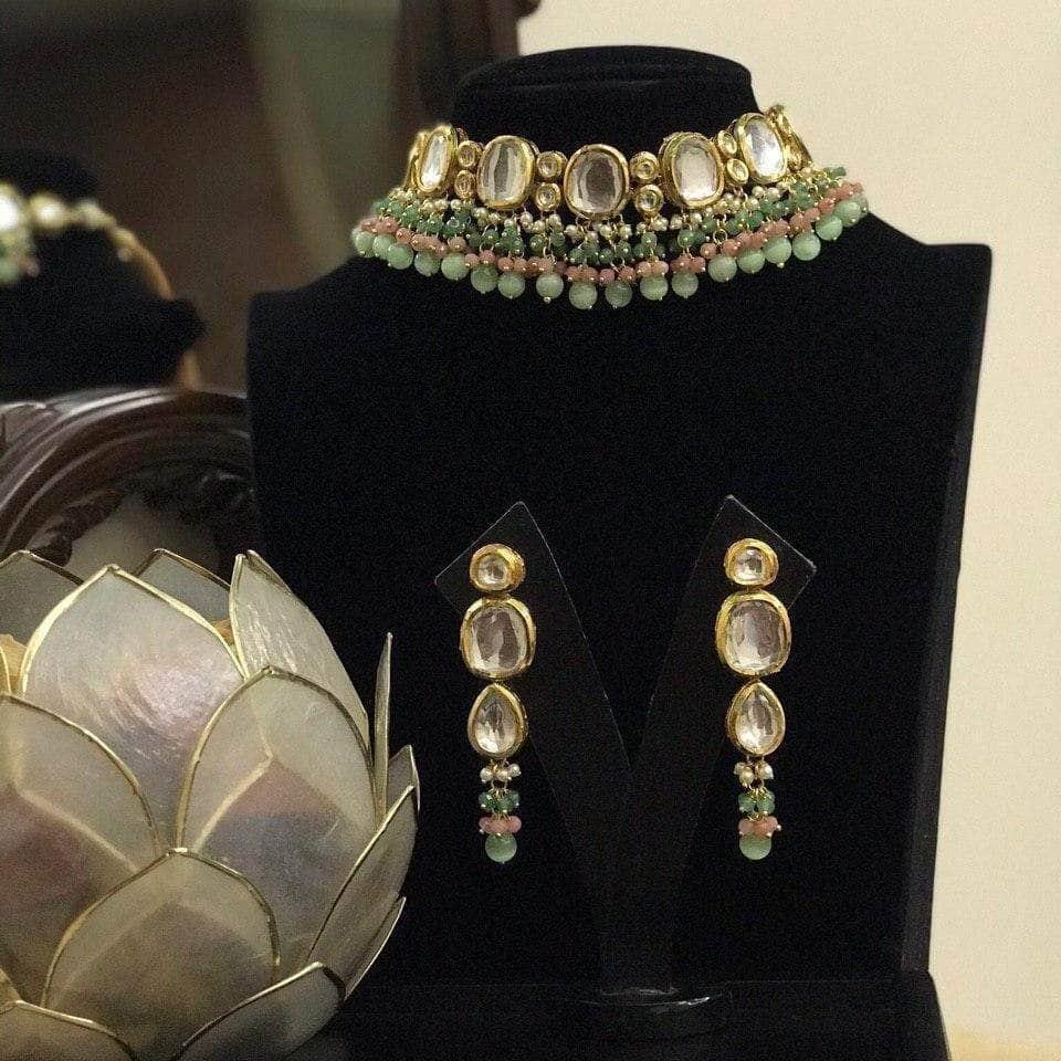 Ishhaara Oval Kundan Choker Necklace Set