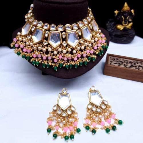 Ishhaara Pentagon Big Kundan Necklace And Earring Set