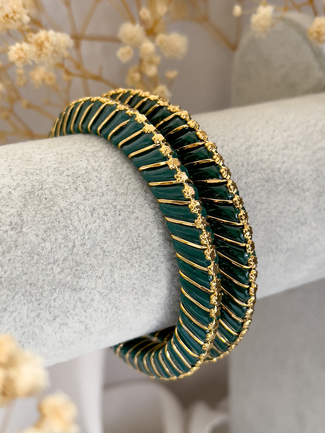 Ishhaara Green Pola Bangles