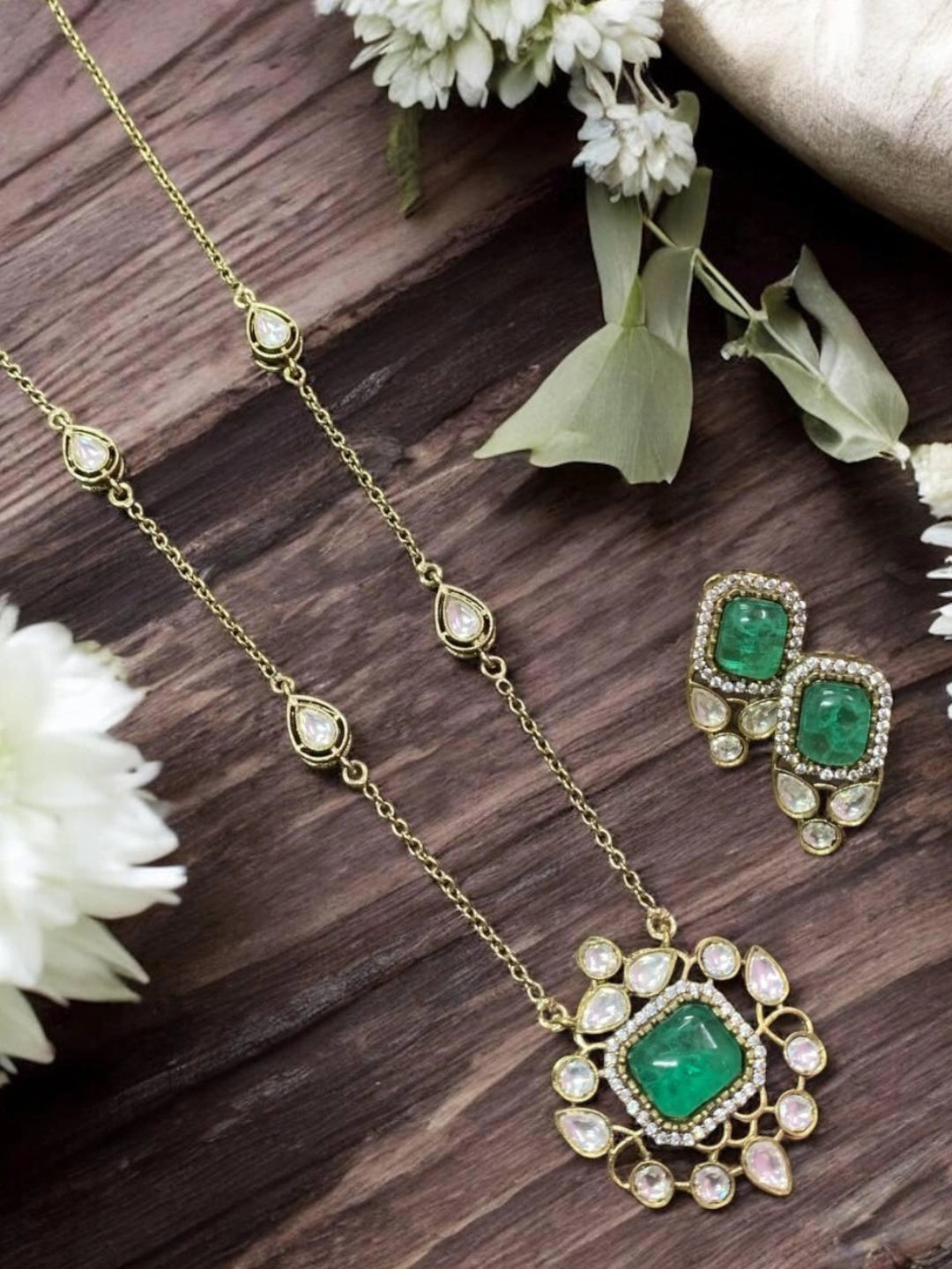 Ishhaara Green Polki Pendant Necklace