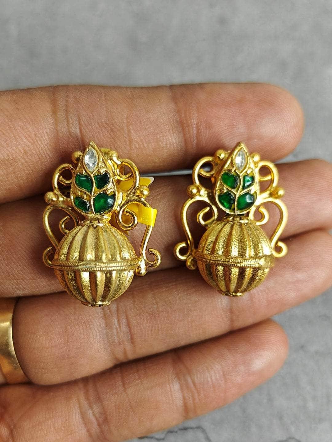 Ishhaara Regal Ad Earring Set