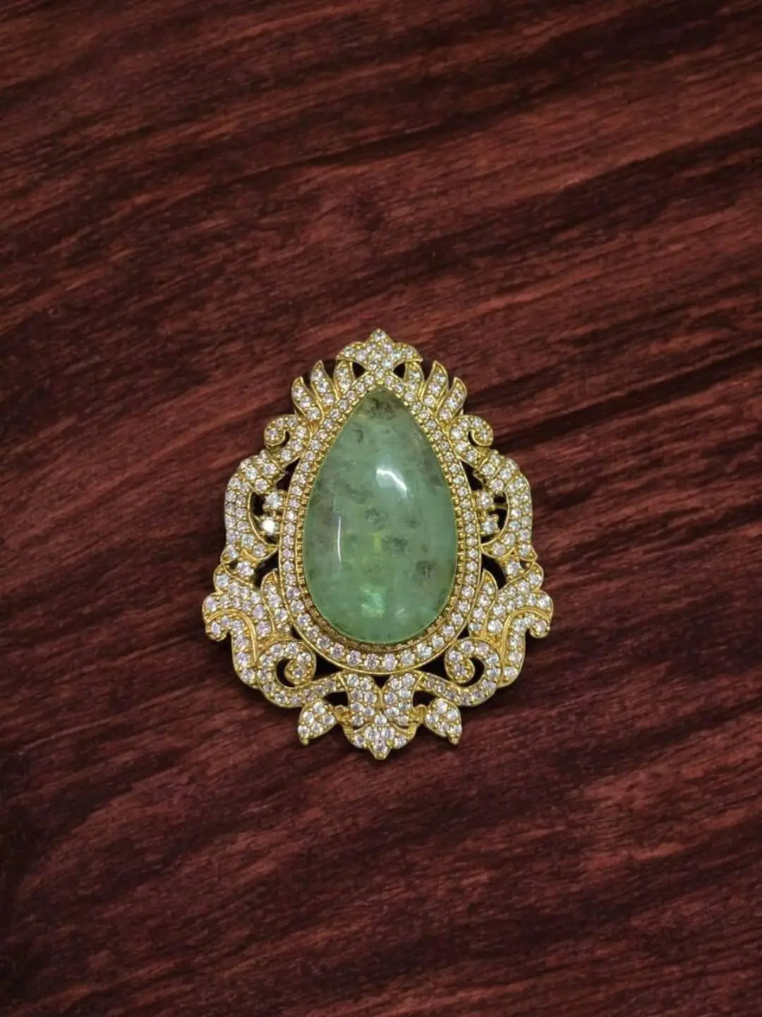 Ishhaara Green Regal Leaf Shaped Brooch