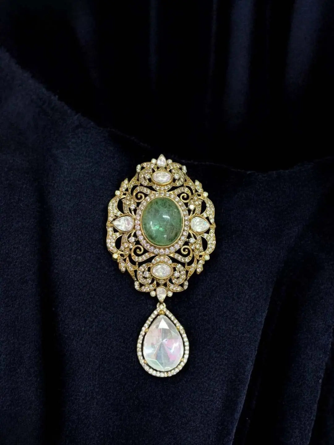 Ishhaara Green Regal Victorian Groom Brooch