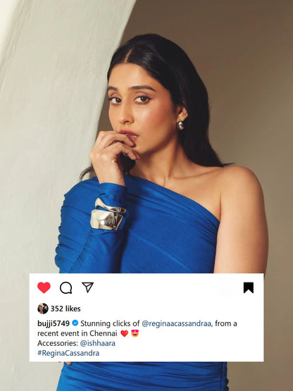 Ishhaara Green Regina Cassandra In Squared Metallic Hinge Bangle Bracelet