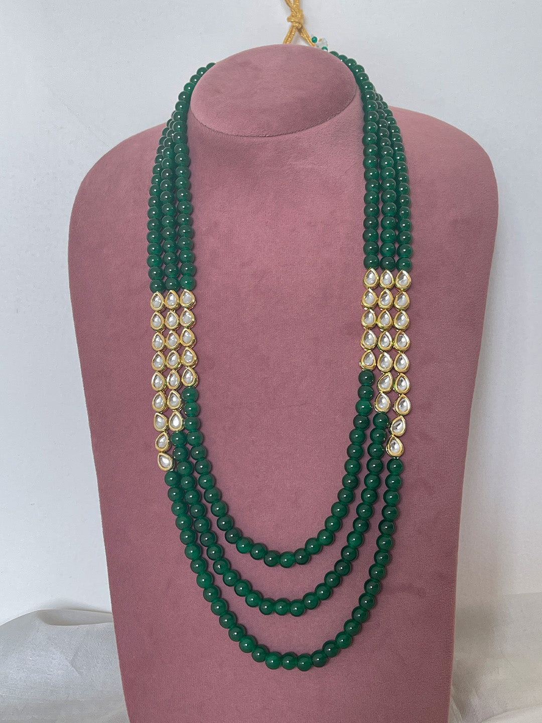 Ishhaara Green Royal Kundan Studded Groom Necklace