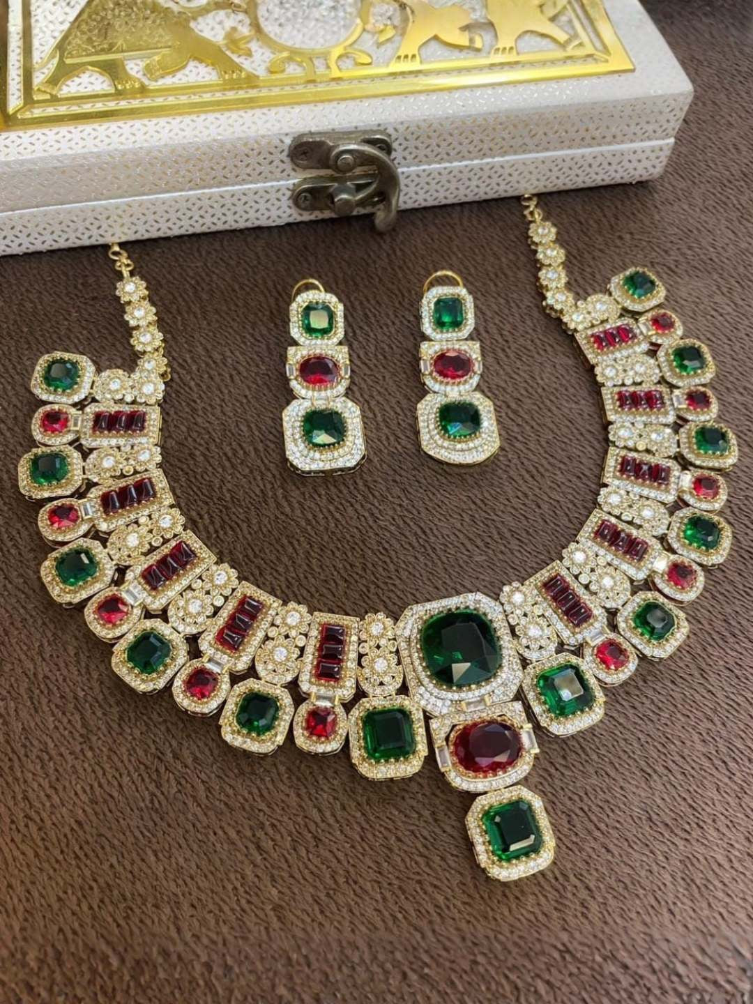 Ishhaara Green Sabyasachi Inspired Stone Studded Choker