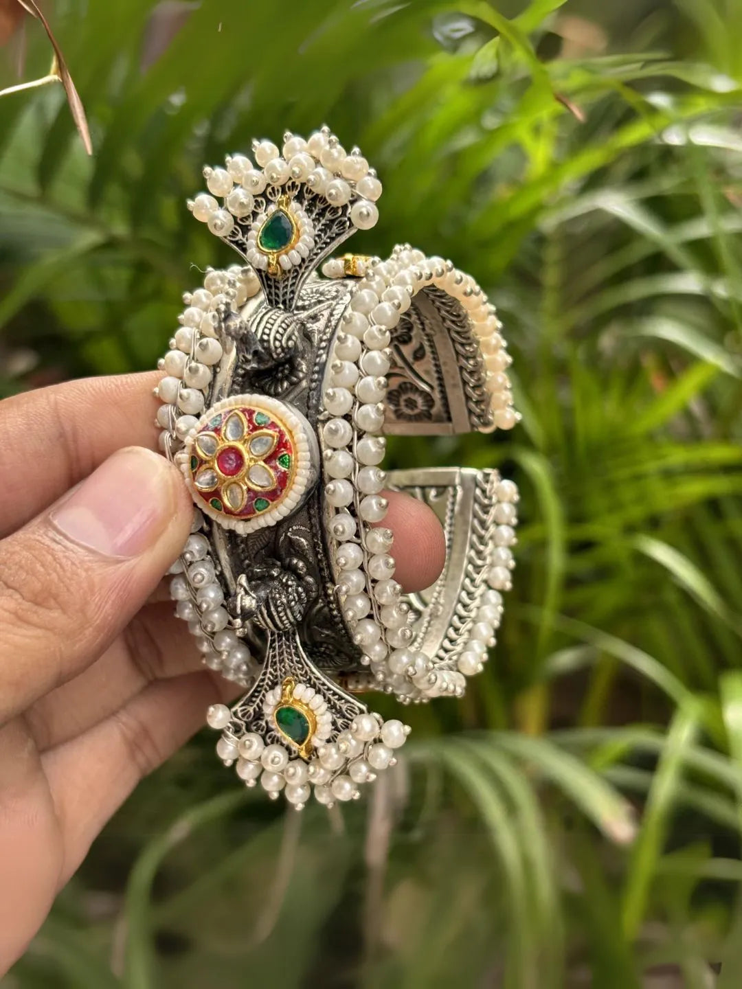 Ishhaara Green Silver Finish Oxidised Kada With Meenakari Work