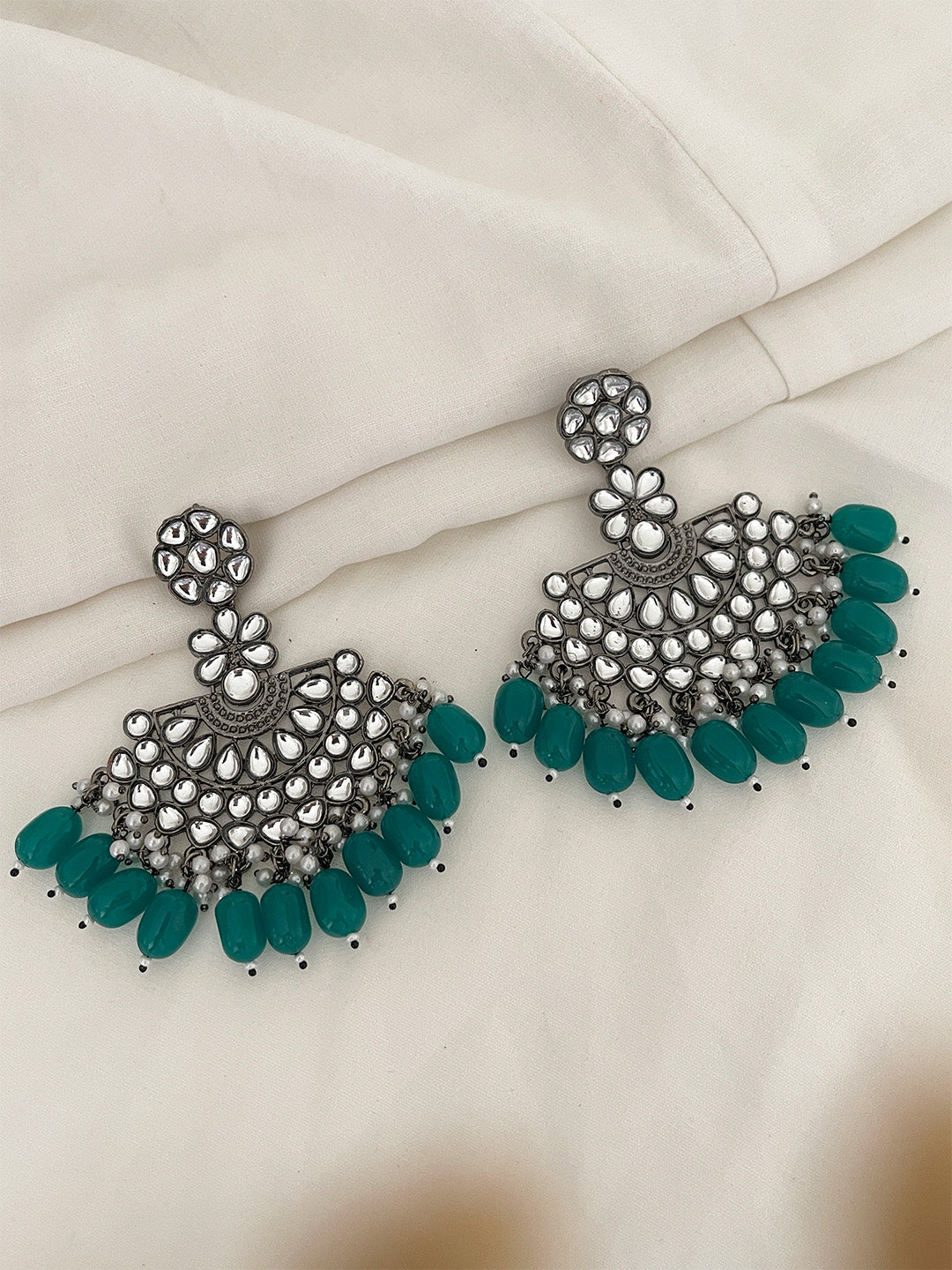 Ishhaara Green Silver Plated Stone Studded And Beaded Drop Earrings