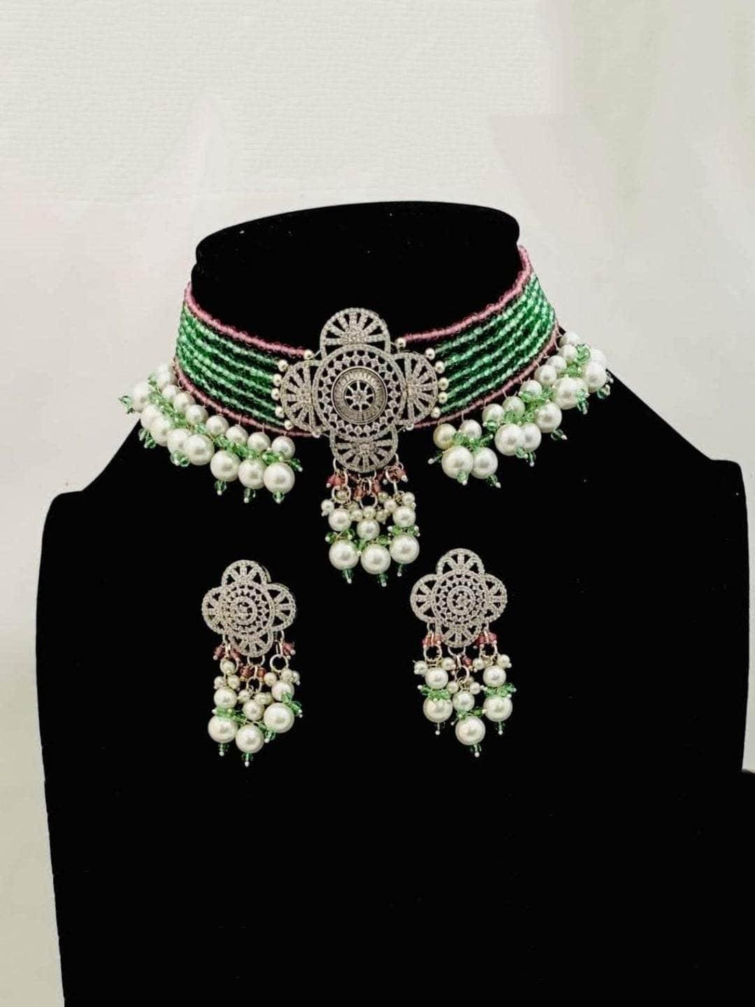 Ishhaara Snow Pearl Choker