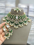 Ishhaara Green Stone Studded And Beaded Moissanite Kundan Choker