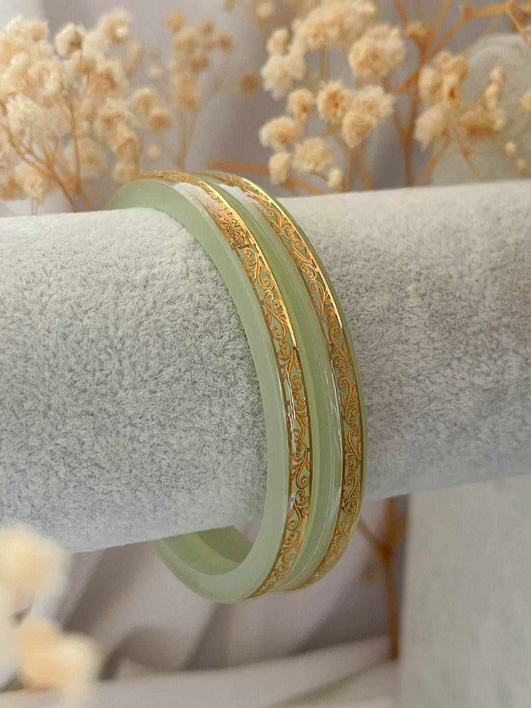 Ishhaara Green Trending Viral Pola Bangles