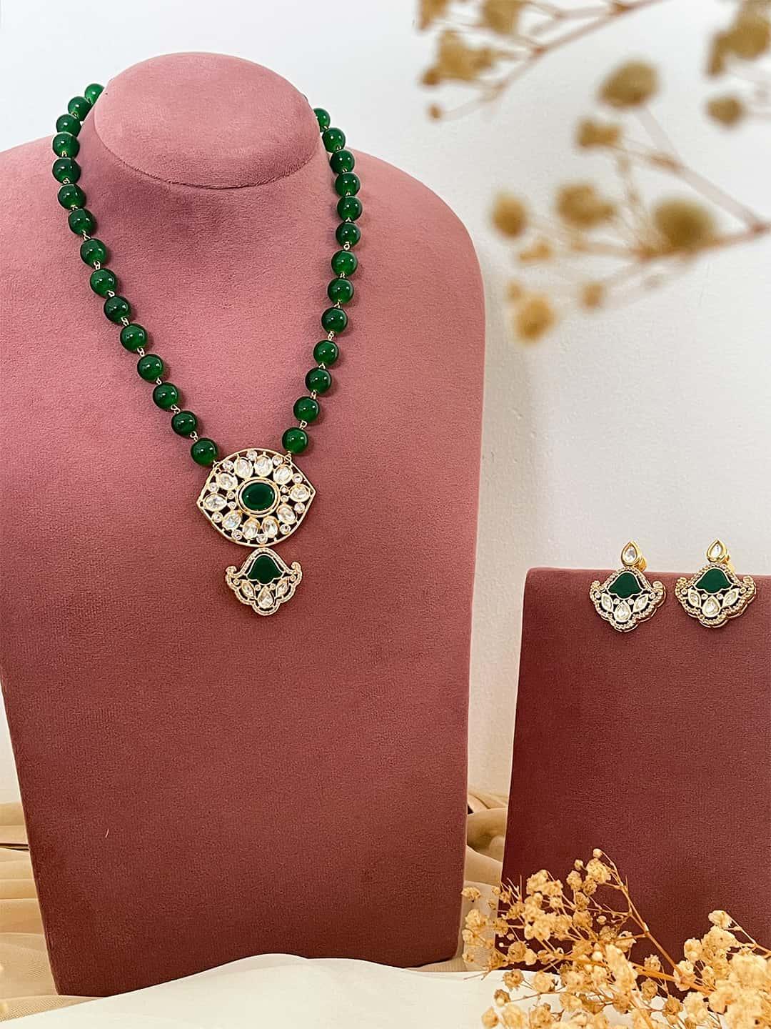 Ishhaara Green Two Tone Finish Kundan Polki And Agate Long Necklace Set