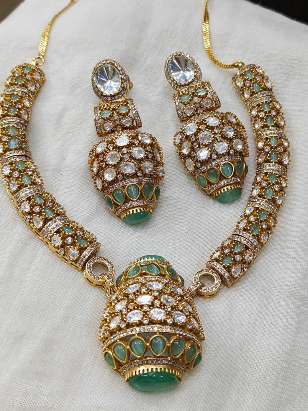 Ishhaara Green Uncut Polki Victorian Necklace