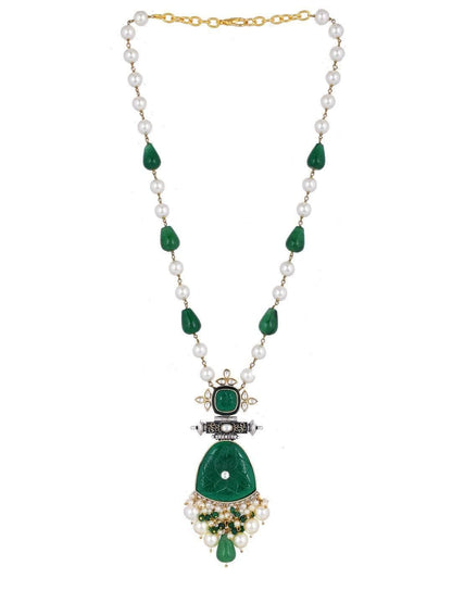 Ishhaara Green And White Beaded Pendant Necklace Set