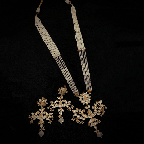 Ishhaara Crystal Jadau Necklace Set