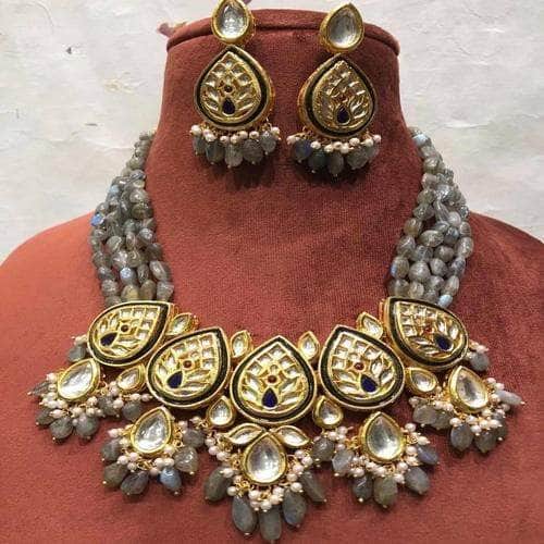 Ishhaara Grey Drop Shaped Centre Pendant Necklace