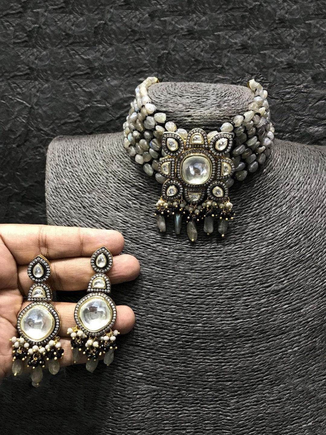 Ishhaara Grey Square Pendant Beads Necklace