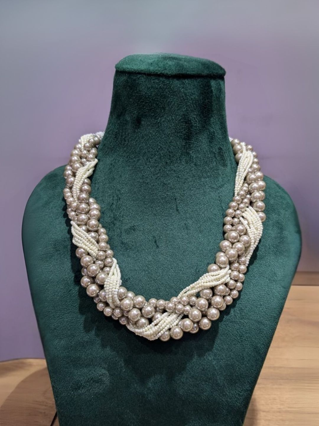 Ishhaara Grey Vintage Pearl Necklace