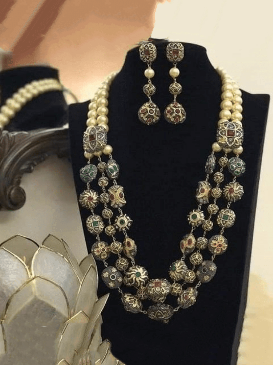 Ishhaara Gunmetal Multi Colored Necklace