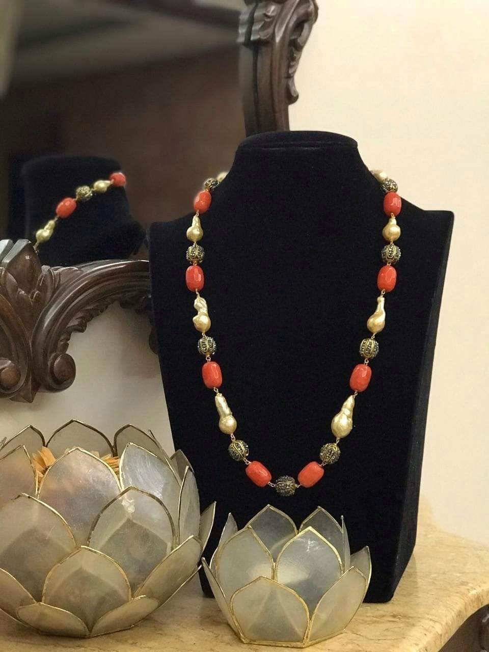Ishhaara Gunmetal With Pearl And Beads Necklace