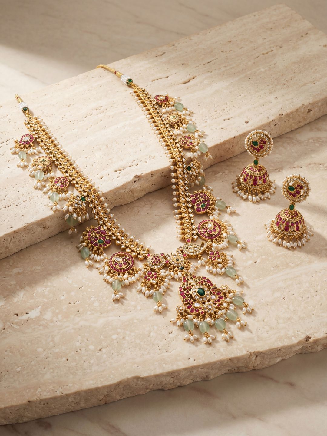 Ishhaara Guttapusalu Necklace Set