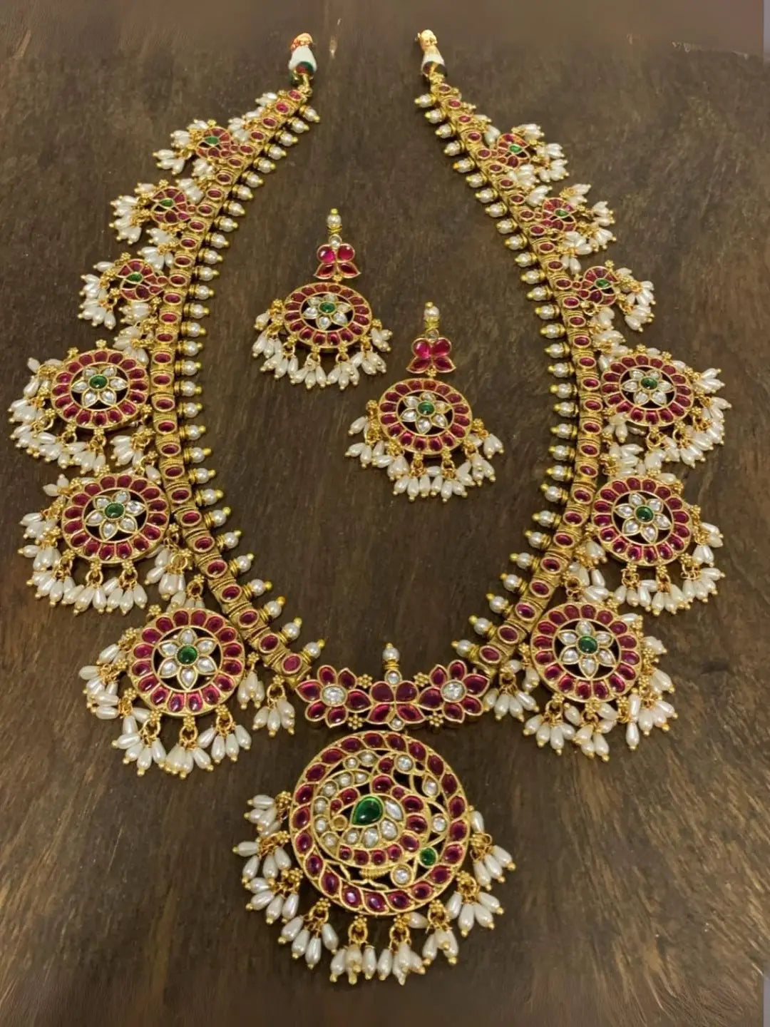 Ishhaara Guttapusalu Peacock Kundan Long Haram