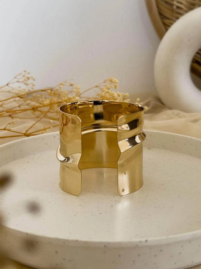 Ishhaara Half And Half Cuff