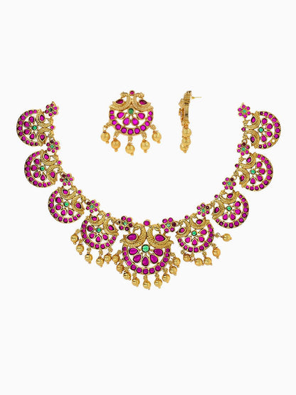 Ishhaara Halfmoon Kempu Jewellery Set