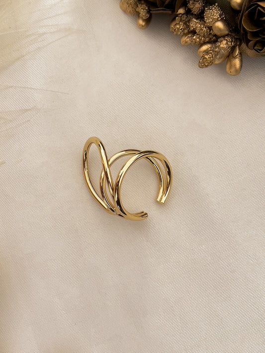 Ishhaara Halo Asymmetrical Ring
