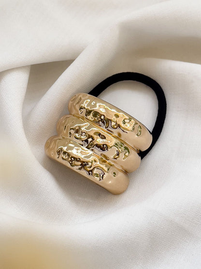 Ishhaara Hammered Triple Line Stainless Steel Rubber Band