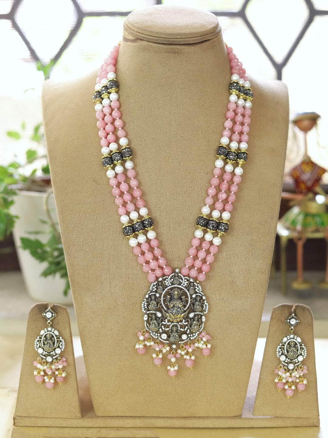 Ishhaara Hand Crafted Floral Pendant Necklace