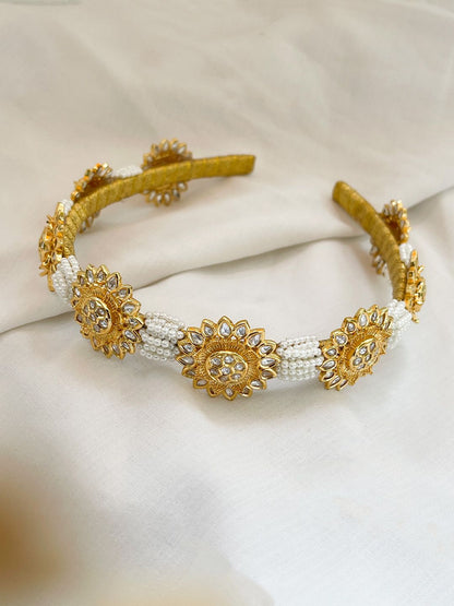 Ishhaara Hand Crafted Floral Shaped Pearl Hairband