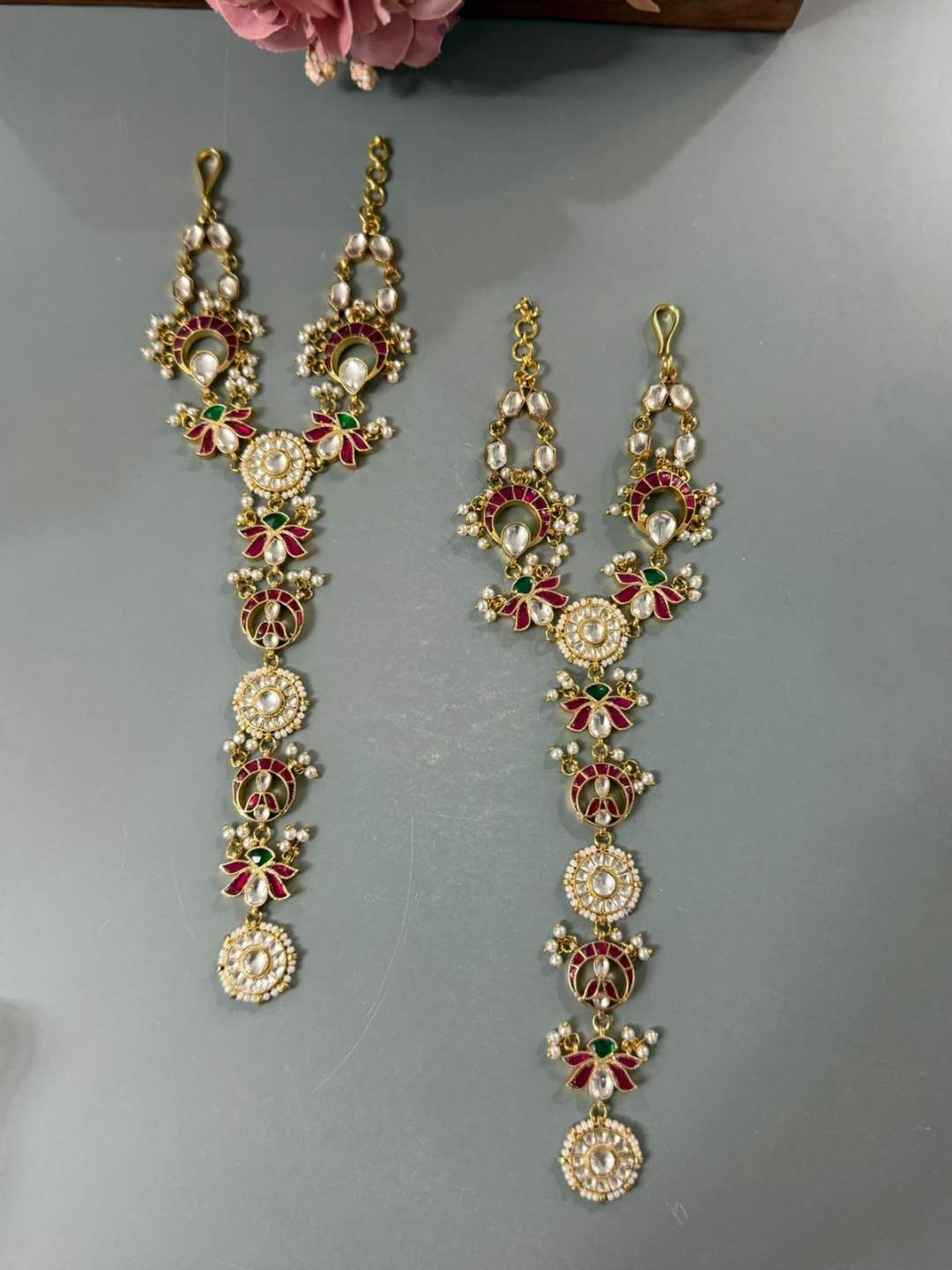 Ishhaara Handcrafted Jadau Kundan Studded Hathphool