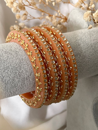 Ishhaara Handcrafted Kundan Studded Rajwadi Bangles