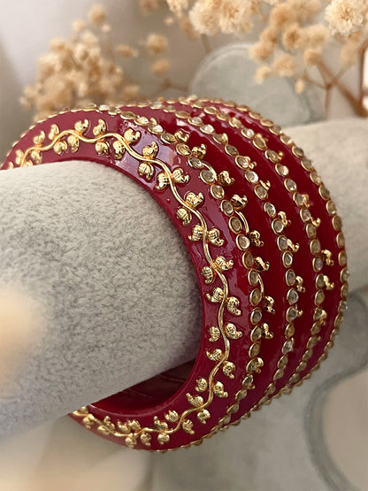 Ishhaara Handcrafted Kundan Studded Rajwadi Bangles