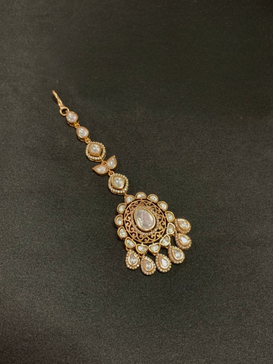 Ishhaara Handcrafted Moissanite Polki Tikka