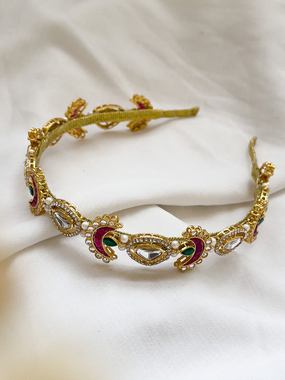 Ishhaara Handcrafted Moon Shaped Polki Kundan Studded Hair Band