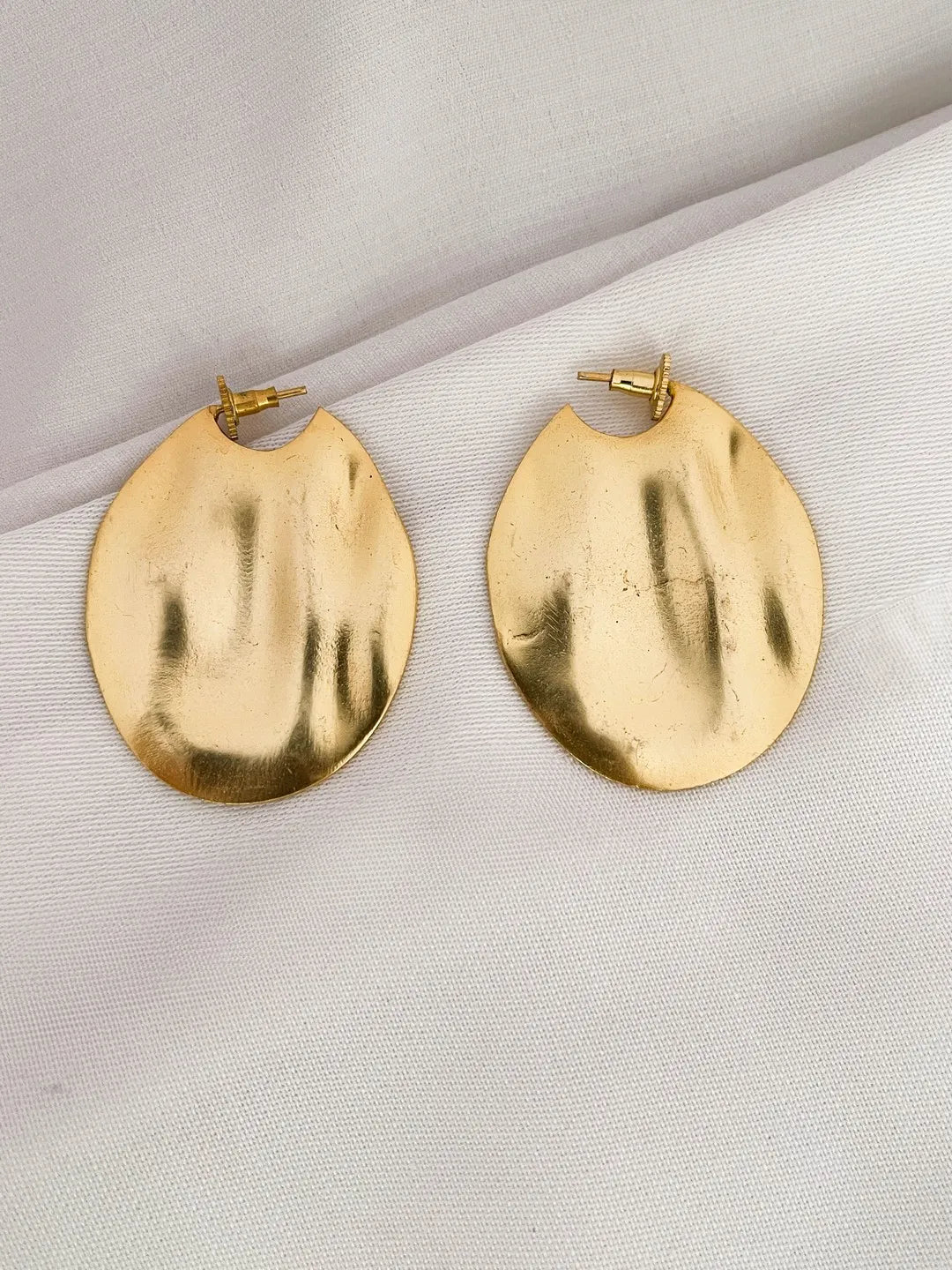 Ishhaara Handcrafted Oval Drop Earrings